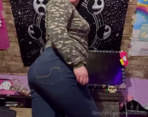 Way thicker with my clothes off