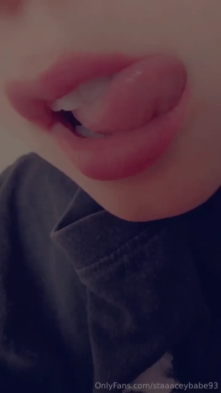 I know i m on you re mind but let my lips be on you re 