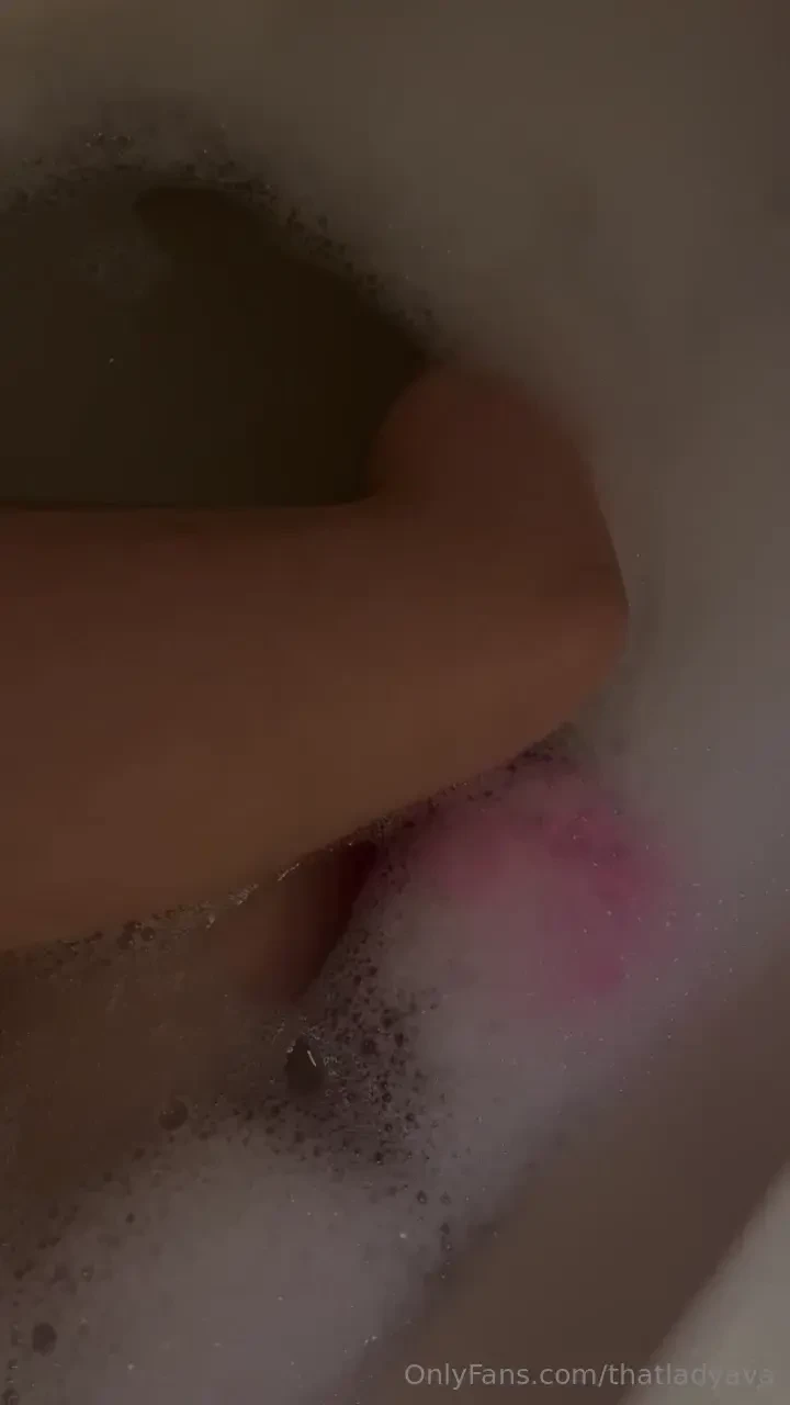 Lots of bath play over on my vip thatladyavavip 5 sale 