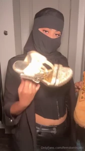 Me debating which shoe i should use