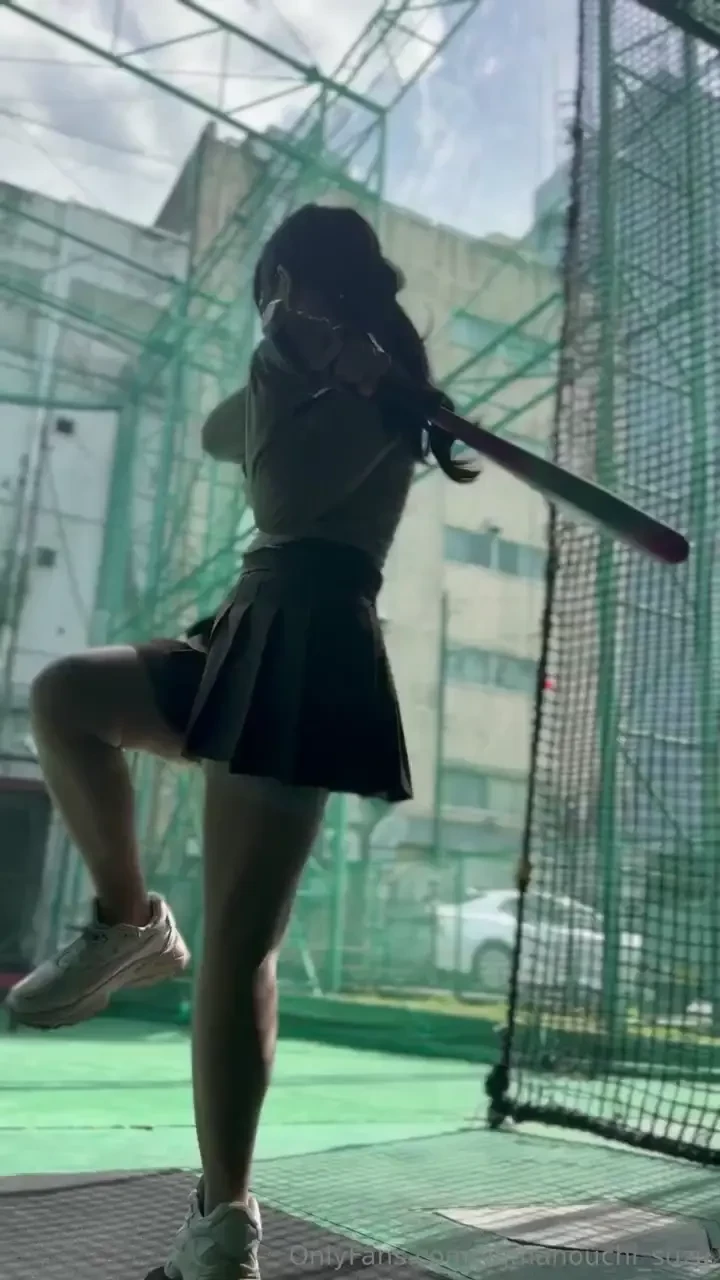 Can you see my shorts 