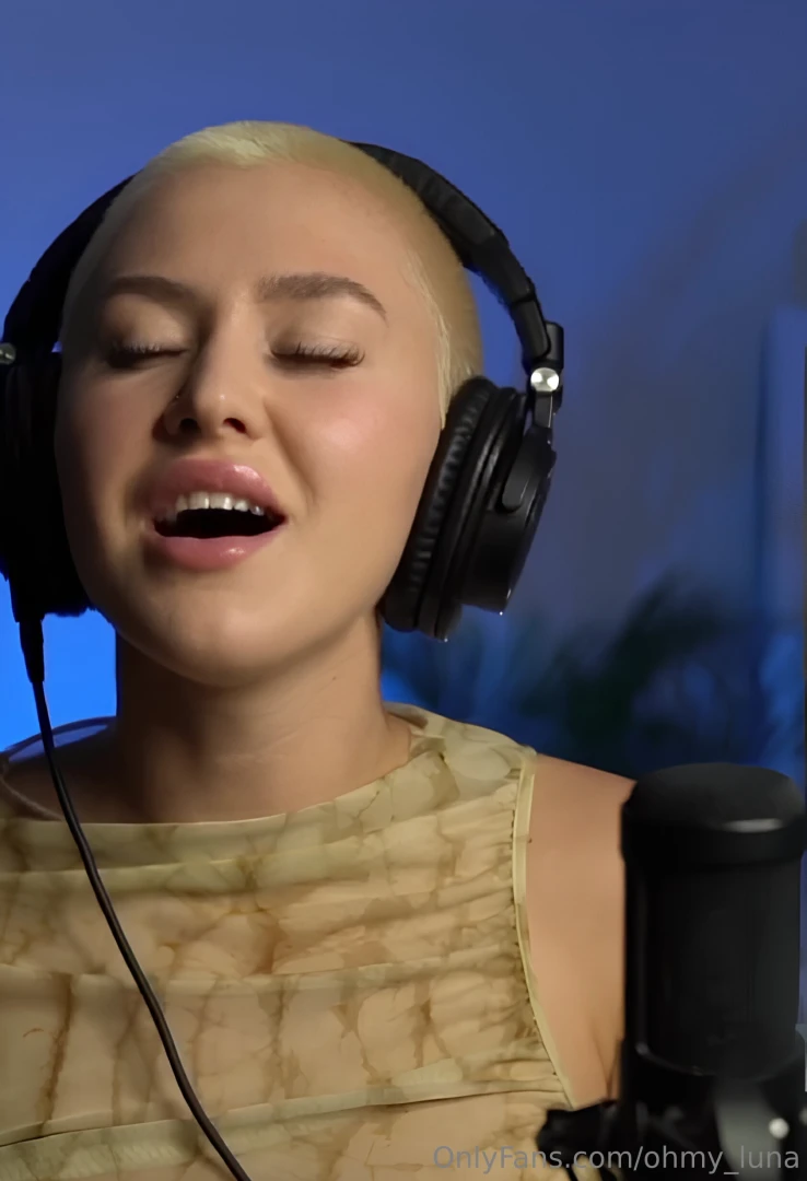 The first scene i sang tentatively but i closed my eyes - and i wanted 