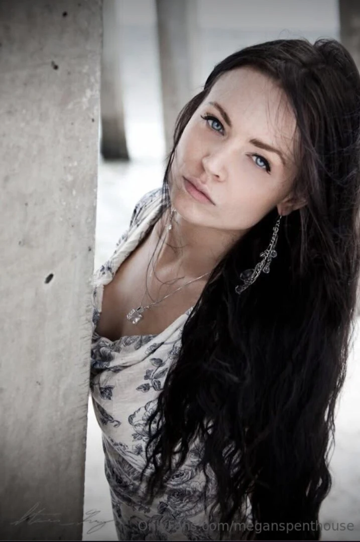 Do you have a megan fox fantasy ad meganspenthouse https onlyfans com part 1 