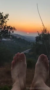 See these pretty toes they re you re property when you follow my