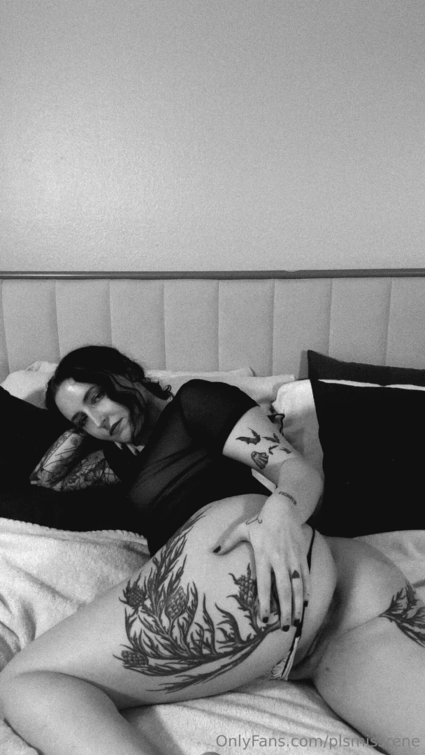 Good morning message me content you d love to see from me this month 