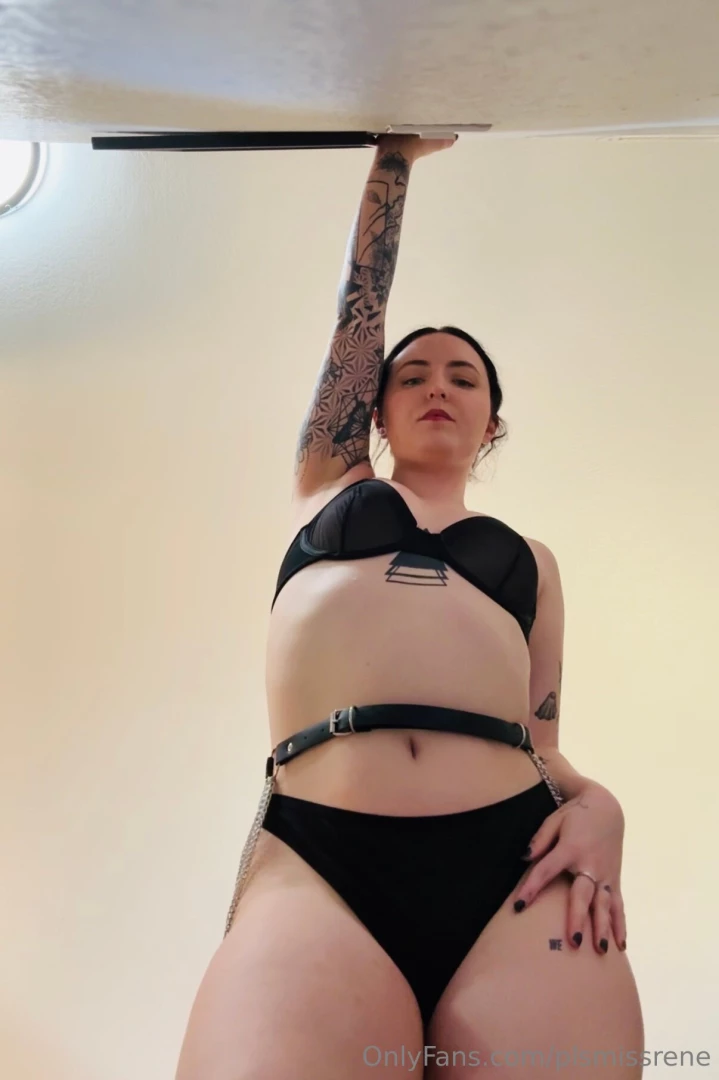 Pov you re in your rightful place below me dm me your words of worship part 1 