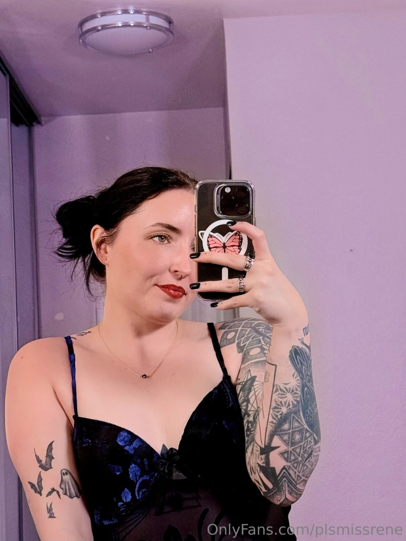Who else is loving this blue on me part 1 