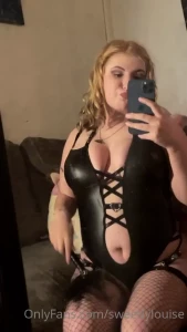 Let me degrade you dominate you and fullfill your needs dm me for info part 1