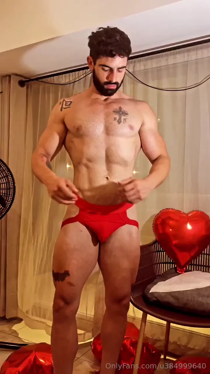 El primer regalo del 14 con lencer a y acabadas 