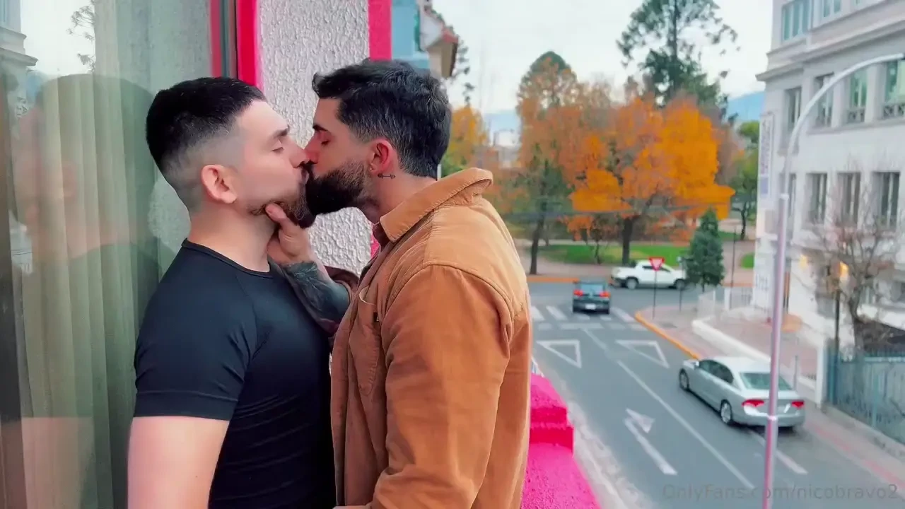 Recuerda escribirme en los mensajes si la quieres entera 