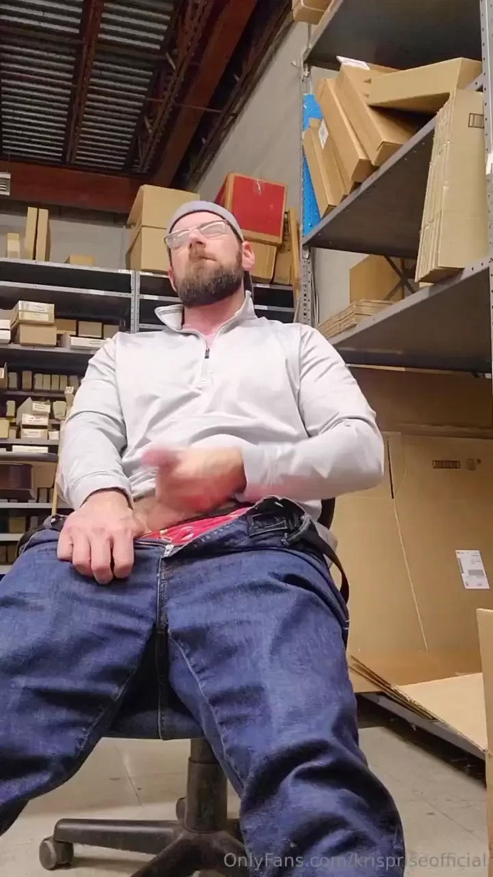 Quick jo at work before my employees show up 