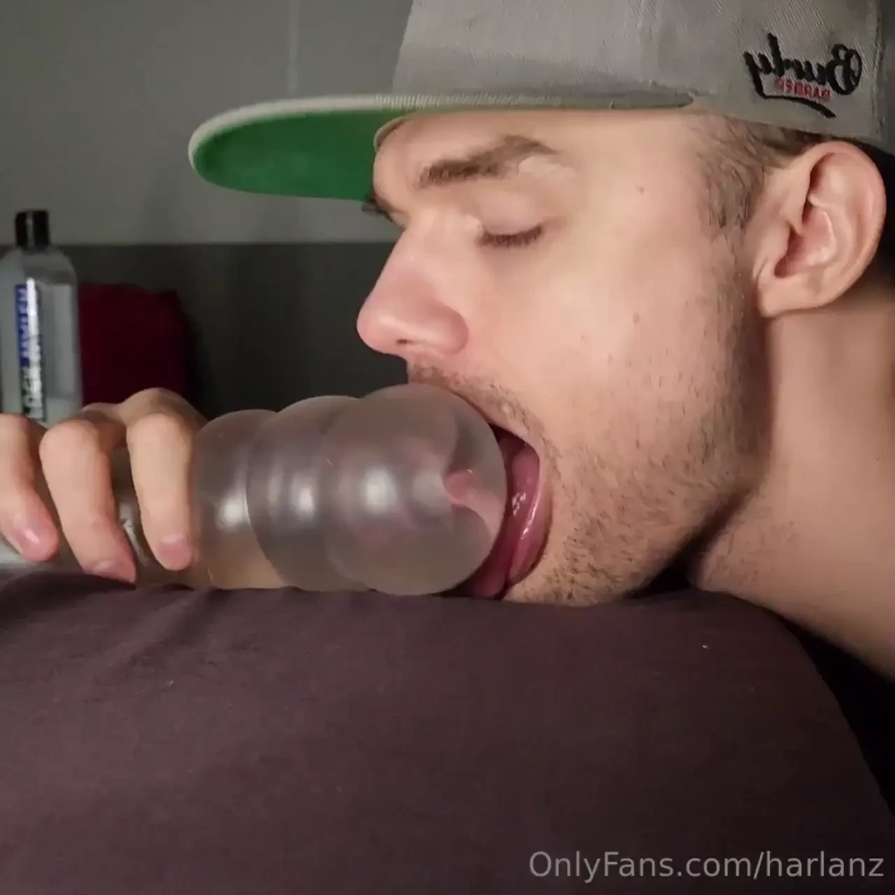 This could be your butt but youre not here almost got cum in my eye 