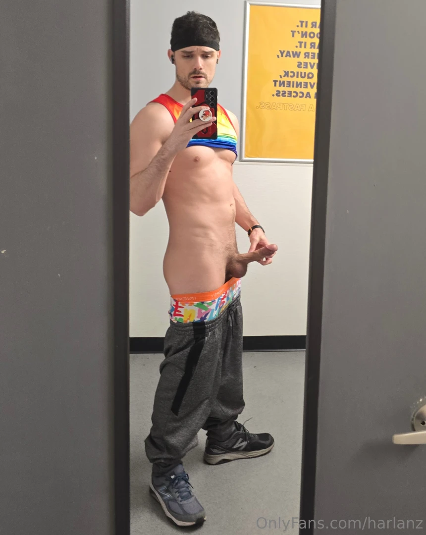 If we re fuck buddies and i ever say sup it means i want in your butt 