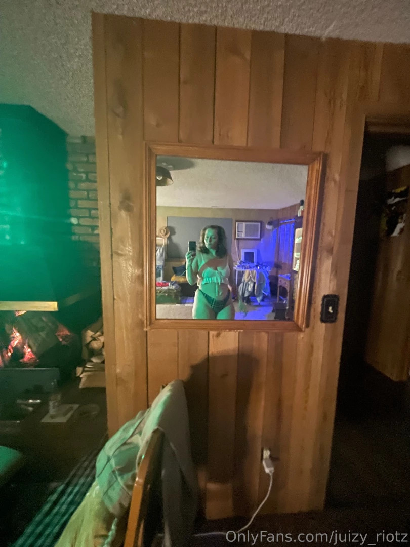 My new favorite thing is to get my back blown out by random big dicks 