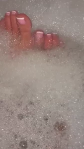 Bath time part 1025