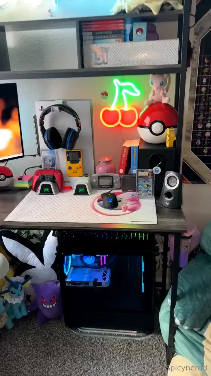 Been re arranging my office space 