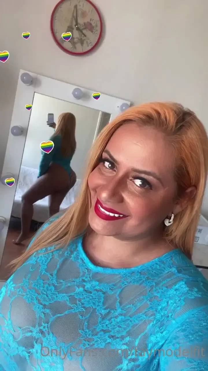 Feliz a o nuevo mis amores que este 2022 este lleno de mucho placer y 
