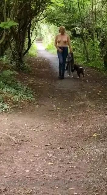 I really should go to the woods more often chantelle_kittycat check 