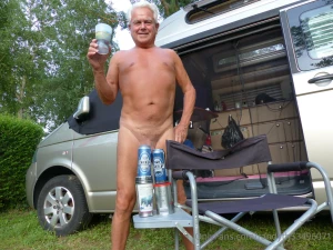 Sorry guys been travelling but will be back with regular posts from