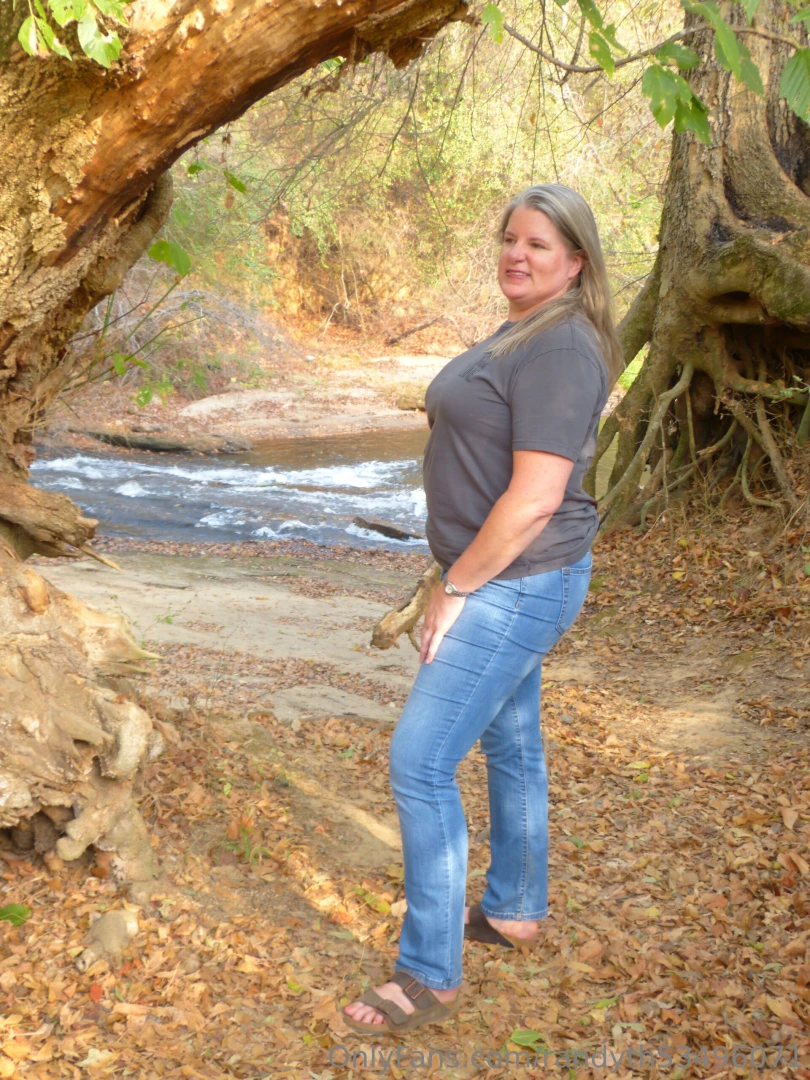 Don t forget to subscribe to my tits and toes tour co star heidi part 5 