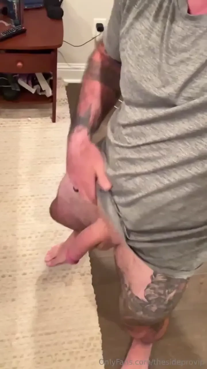 Little teaser to my new pov jo video wanna know how like to stroke it 