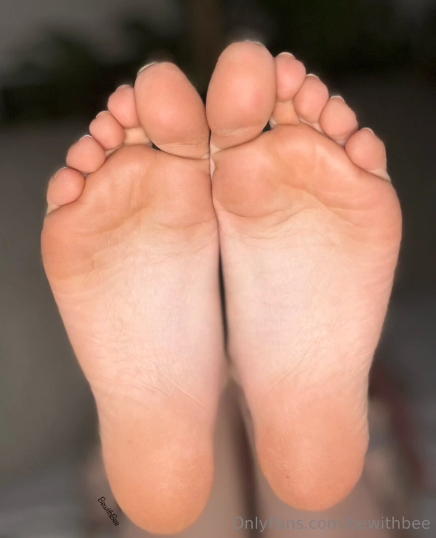 In desperate need of a pedicure what colors would you like to see on part 1 