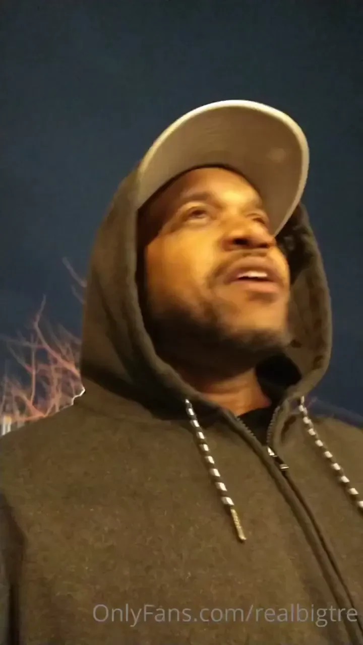 Big tre is back home 