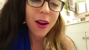 Asshole stretching for lucky using my fingers and buttplug to stretch