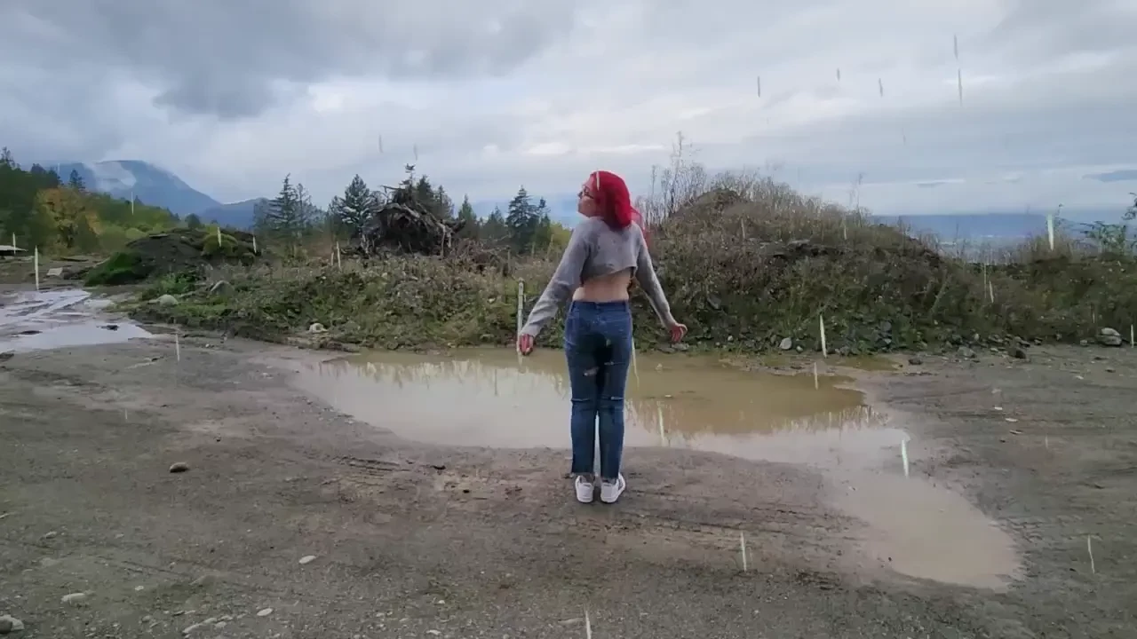 Caught in the rain wearing jeans and bare feet in sneakers i pee my 