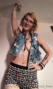 Giantess roleplay smothering tiny man with my belly game also