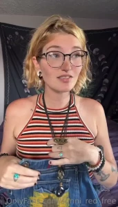 5 minute role-play queer hairy liberal chick makes fun of and