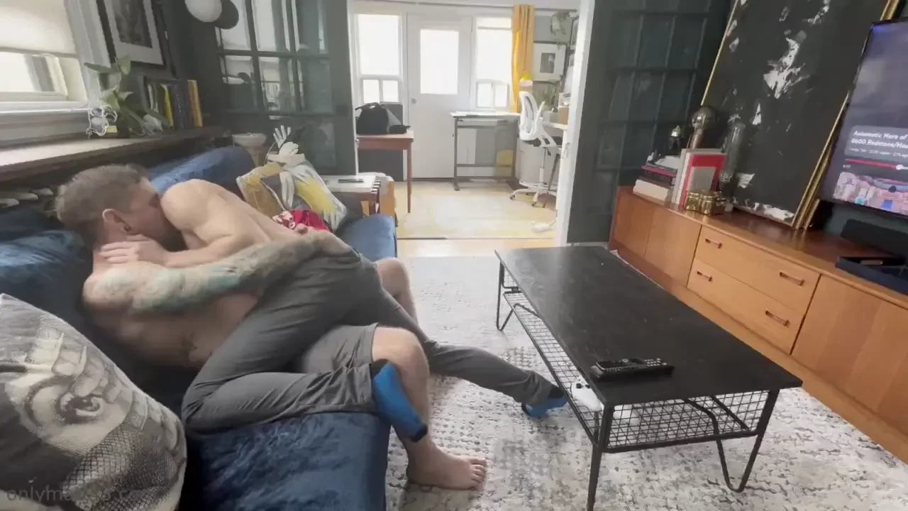 Sloppy cum mess pt1 w jonshieldxxx 