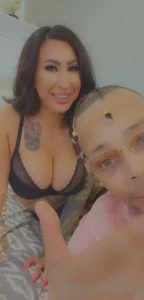 On set today with sexy dd milf tatooed brunette slimthick booty ass