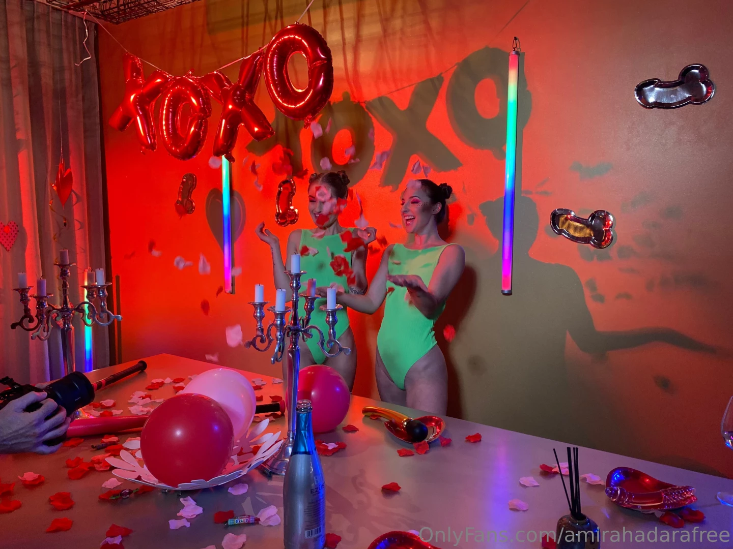 Bts pack for fuckin v-day you wanna see how much fun we had making 