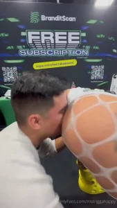 Face sit