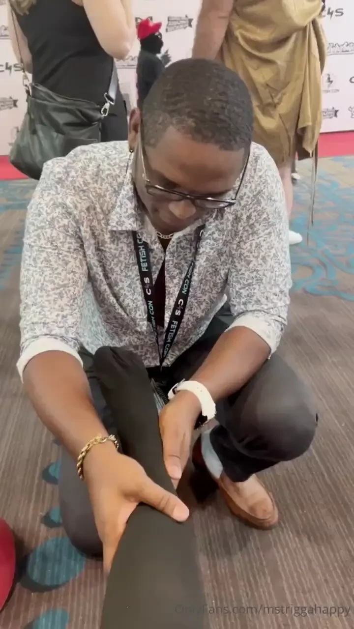 Toes sucks amp worshipped is always my fav 