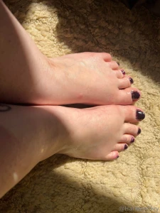 Like my sexy feet photos part 2