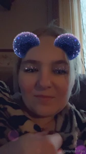 Playing with some snap chat filters might do a sexy christmas filter