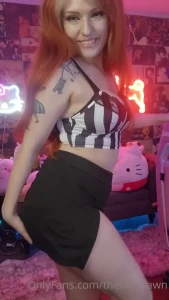 Going live on twitch tv dearxfawn and would love to chat after