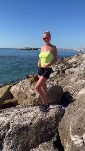 Hyv viikonloppua t nne kans muista ett vip sivulla videot aikajanalla