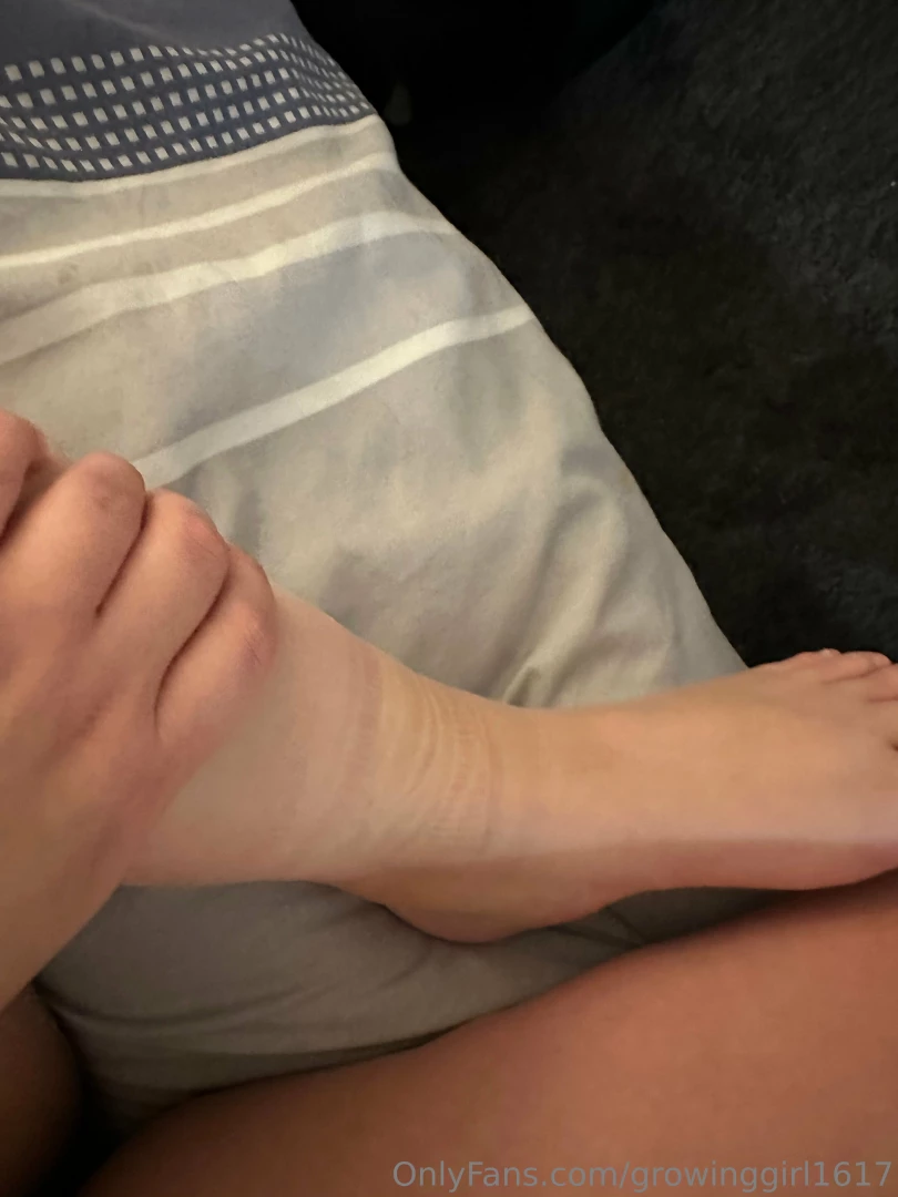 Omg guys you know when your starting to get fat when your socks are part 2 