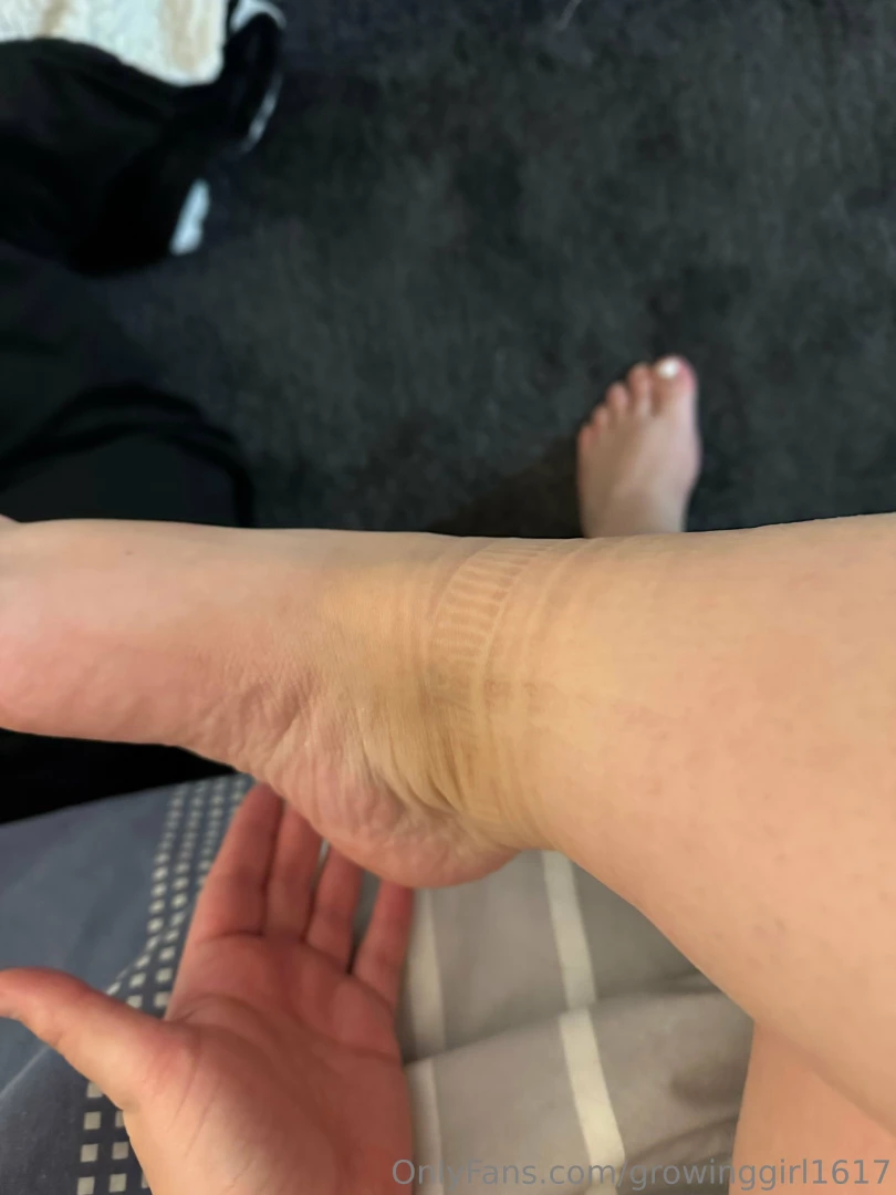 Omg guys you know when your starting to get fat when your socks are part 1 