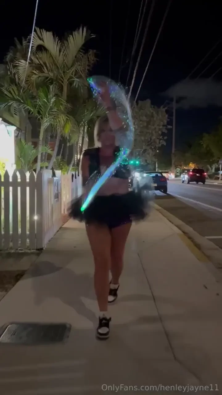 I had so much fun at fantasy fest in keywest can t wait to get back 