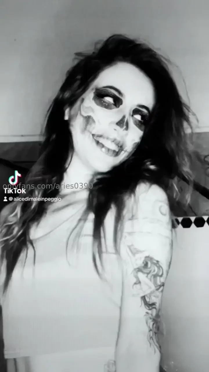 Soon it will be halloween what would you like to see me disguised as 