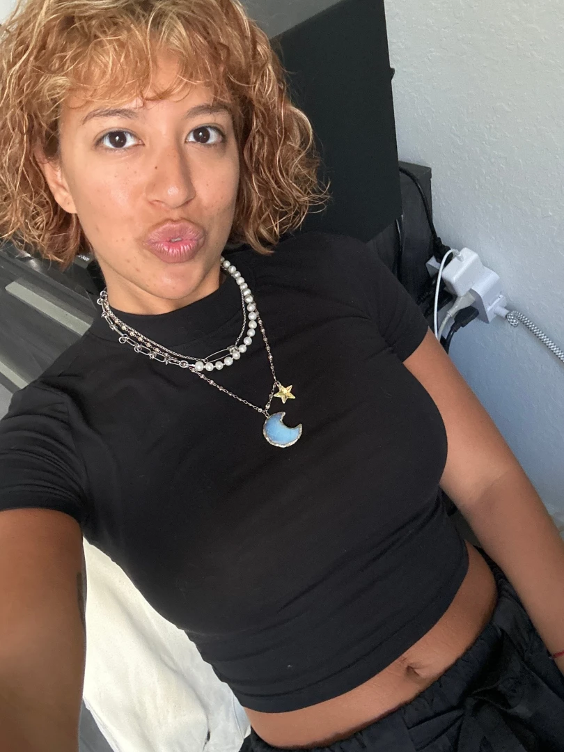 I m in the mood for some fun what would you do if you were right here 