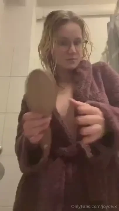 I love a hot shower in the morning it s like a relaxing ritual for me 