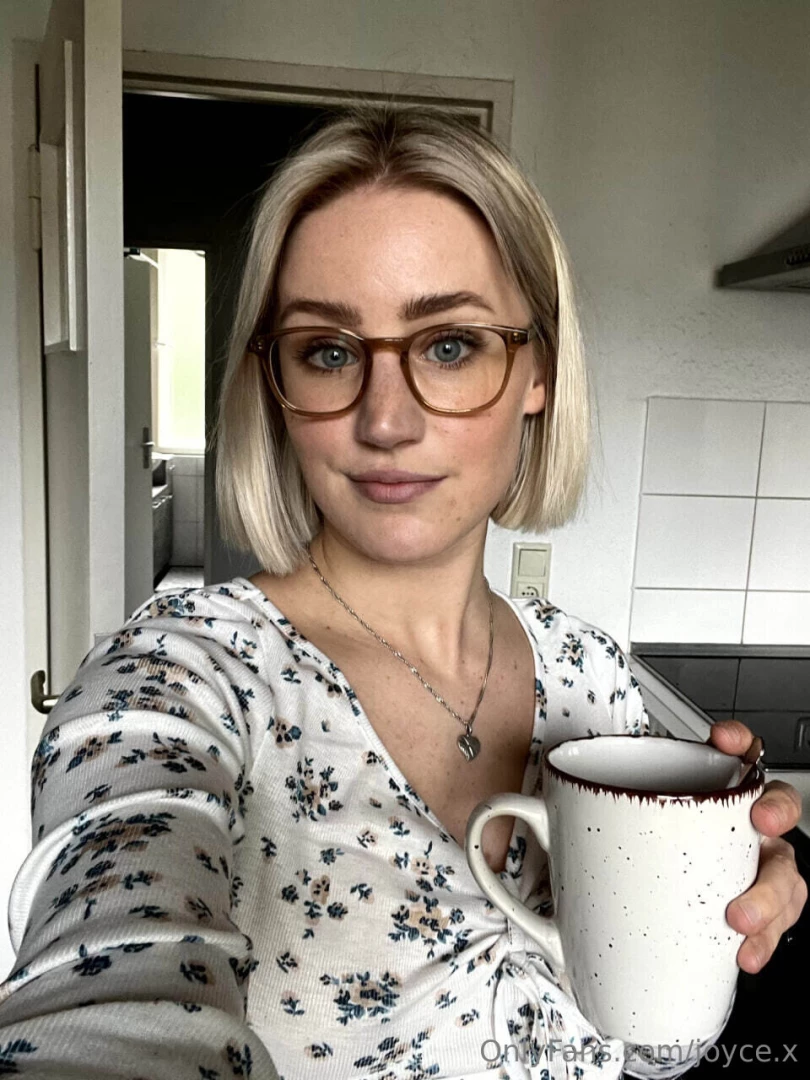 My morning starts with hot coffee and more what woke you up today 