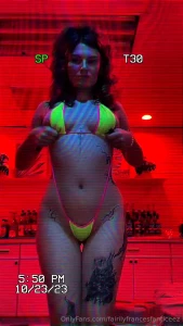 Y all have so many chances this week to cum see me so so busy todayy