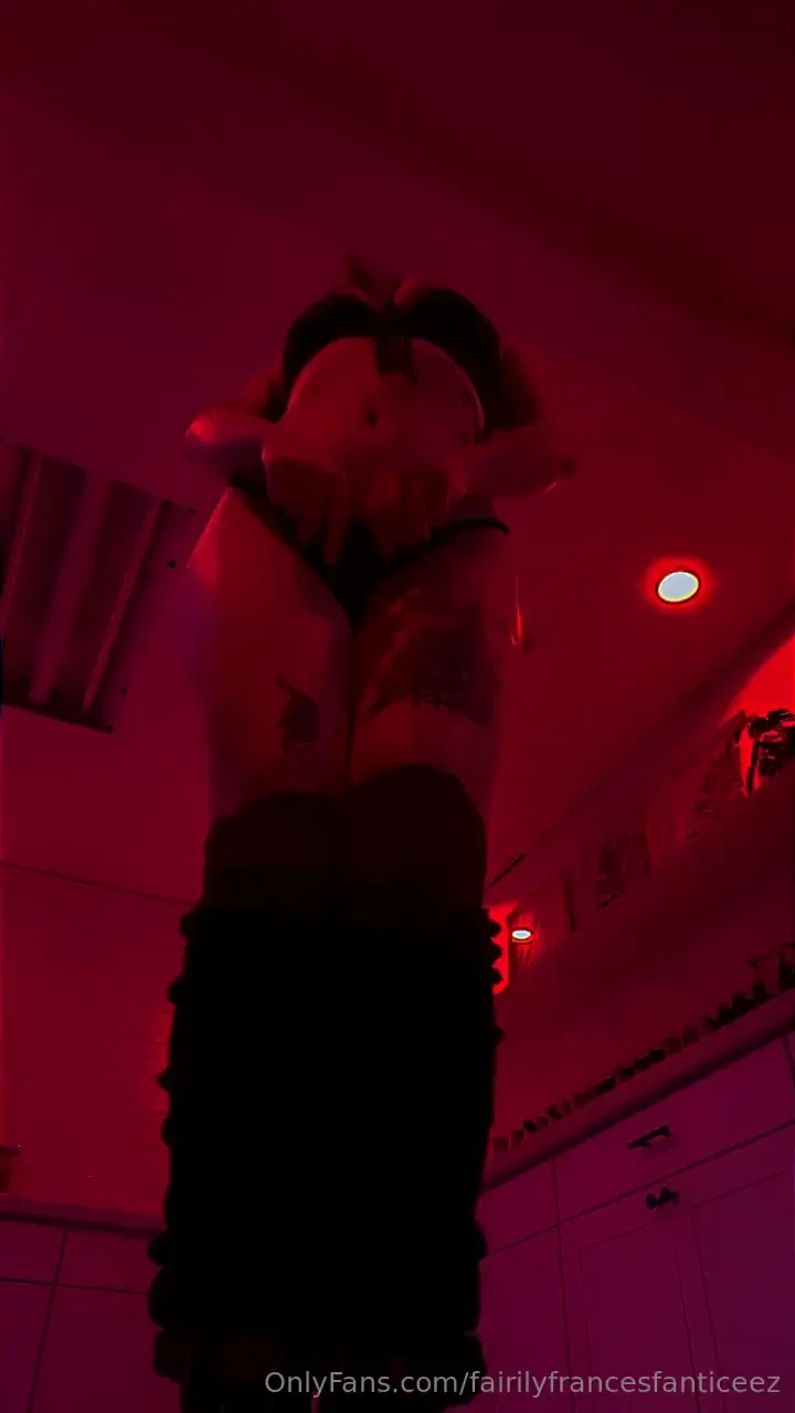 I know y all love when i spread it 