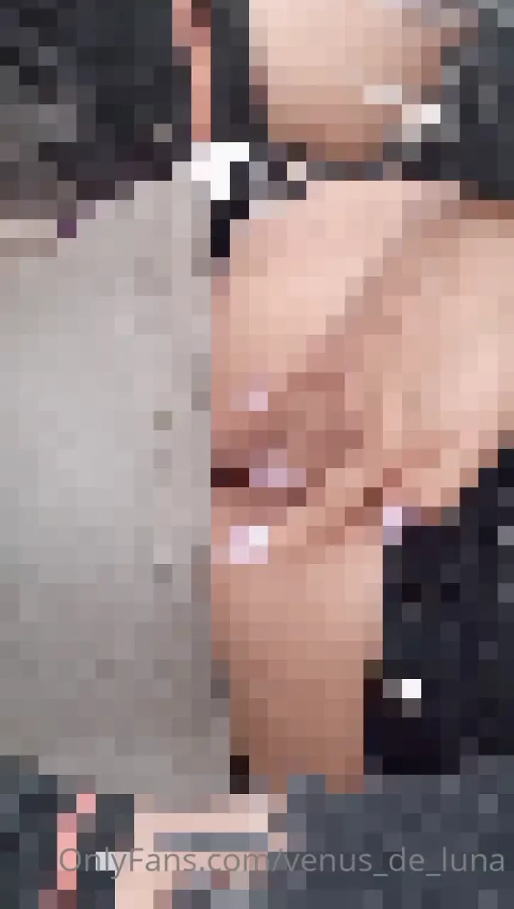 Soy una traviesa me manosie en p blico uwu te gustan mis gemidos 